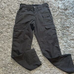 Propper black cargo pants size 4 work uniform